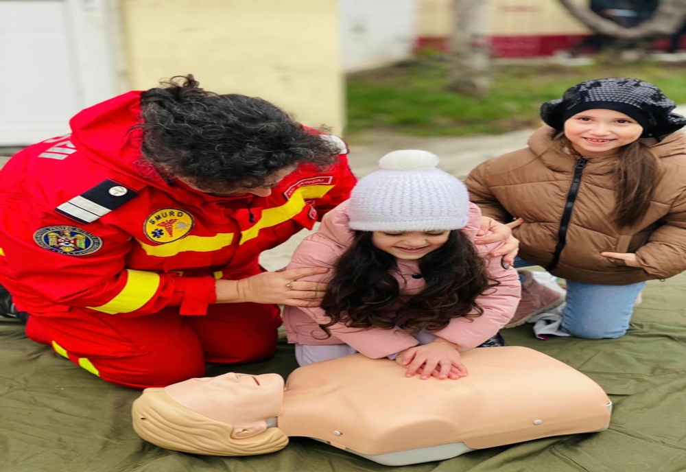 Ziua Porților Deschise: sute de copii au devenit pompieri pentru o zi la Giurgiu