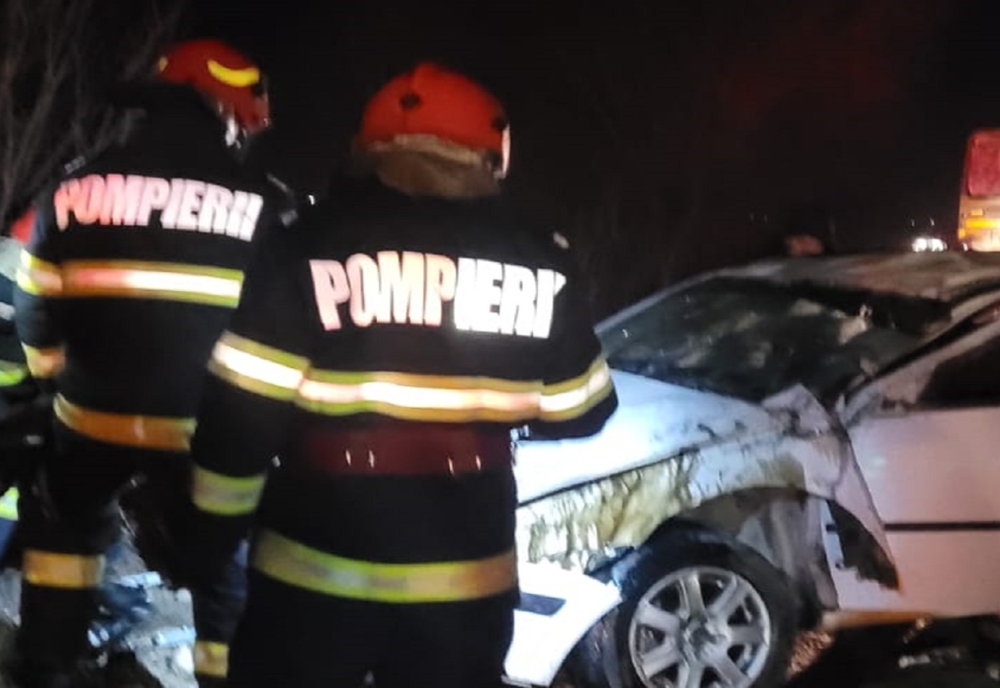 Un șofer beat din Dâmbovița s-a răsturnat cu mașina pe un drum din Prahova