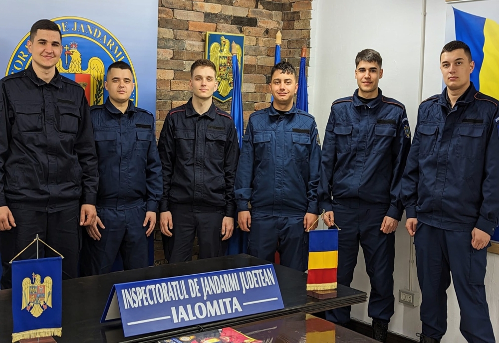 Elevi ai Școlii Militare de Subofiţeri Jandarmi „Petru Rareș” Fălticeni, în practică la Jandarmeria Ialomița
