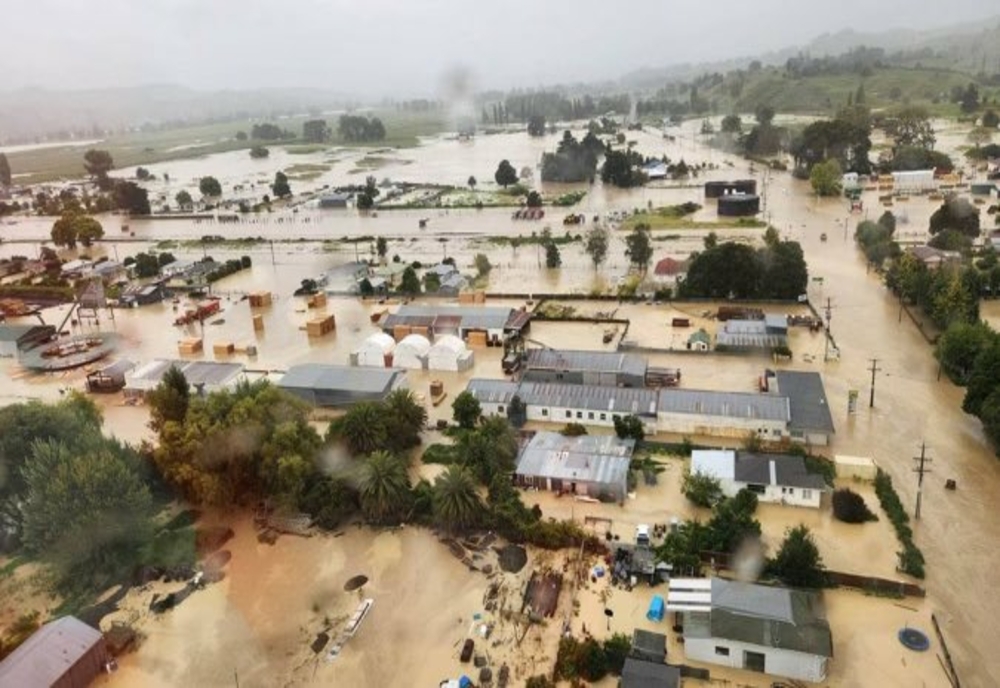 Ciclonul Gabrielle din Noua Zeelandă: Noi avertismente de furtuni / Cel puţin cinci morţi şi mii de persoane dispărute