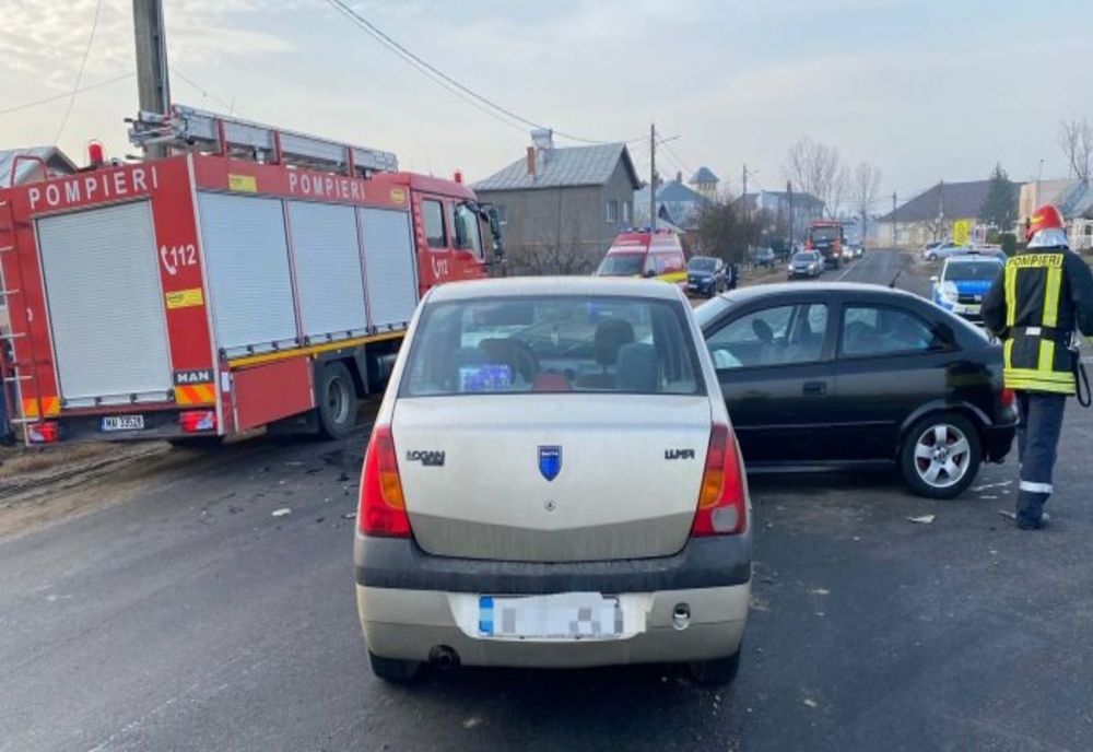 Două accidente rutiere pe drumurile din Dâmbovița