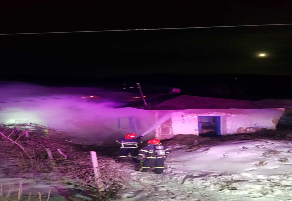 Incendiu în Tulcea: un bătrân a fost găsit carbonizat în propria locuință