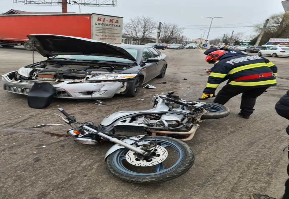 Motociclist rănit într-un accident în Călărași