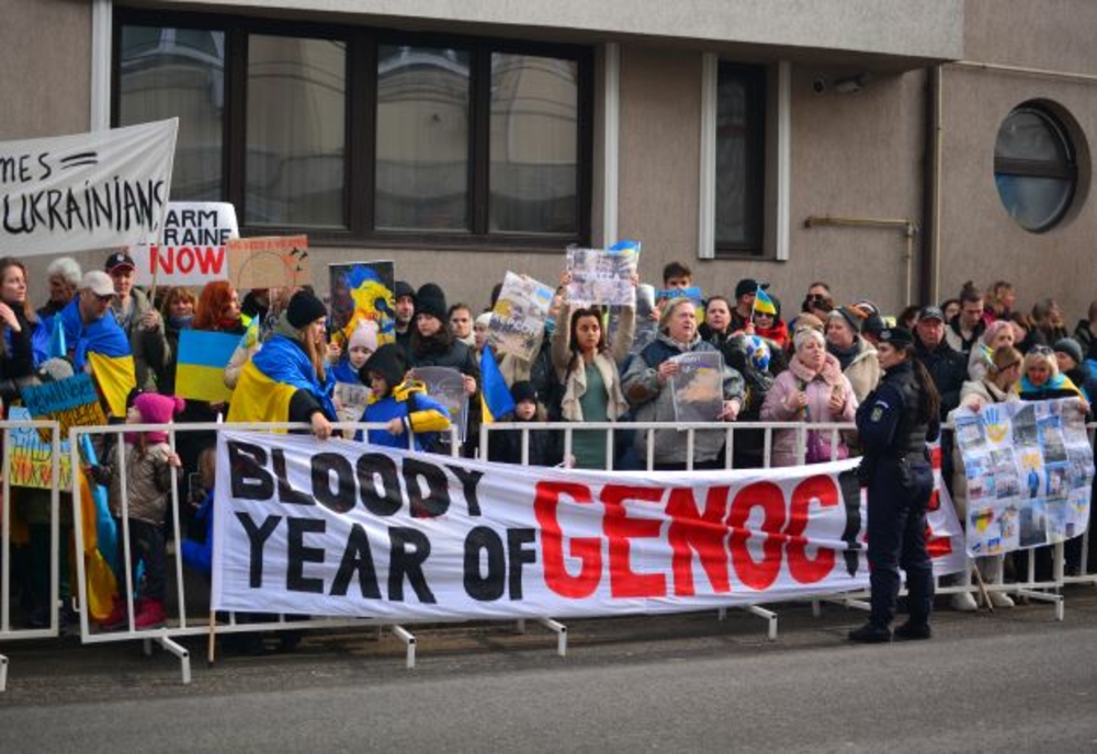 FOTO VIDEO Protest la Constanța împotriva crimelor de război ale Rusiei