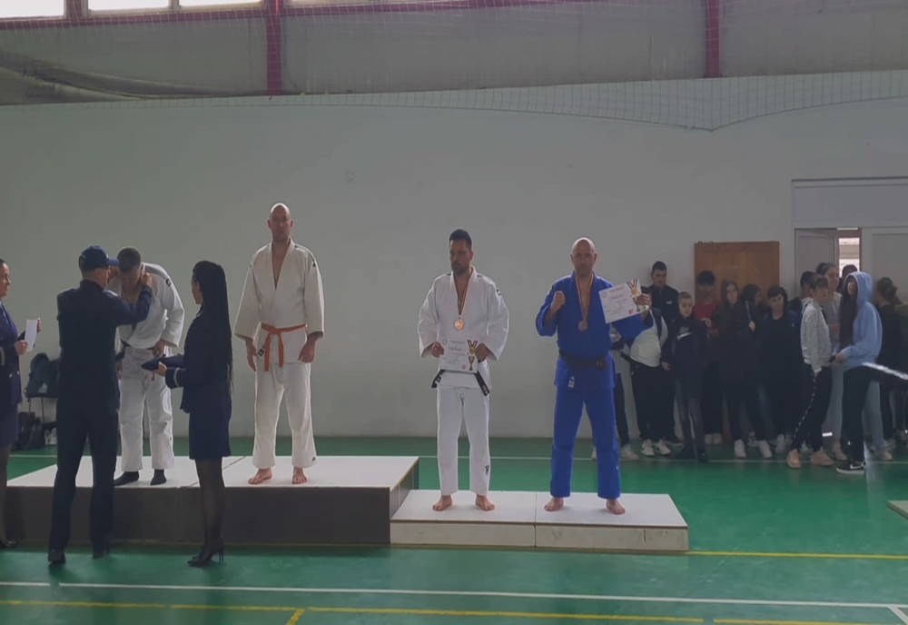 Jandarm buzoian, medaliat la Campionatul Național de Judo, organizat de MAI