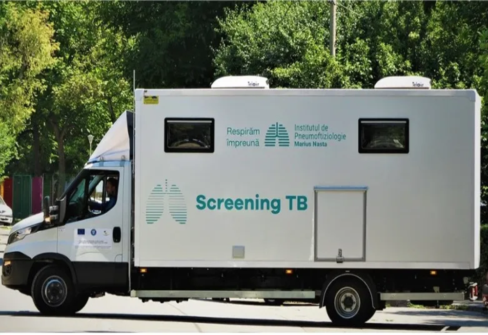Caravana anti-TBC, la Tunari și 1 Decembrie