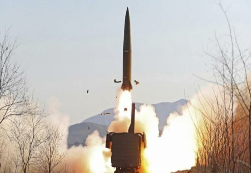 Coreea de Nord lansează două rachete balistice, potrivit Seulului