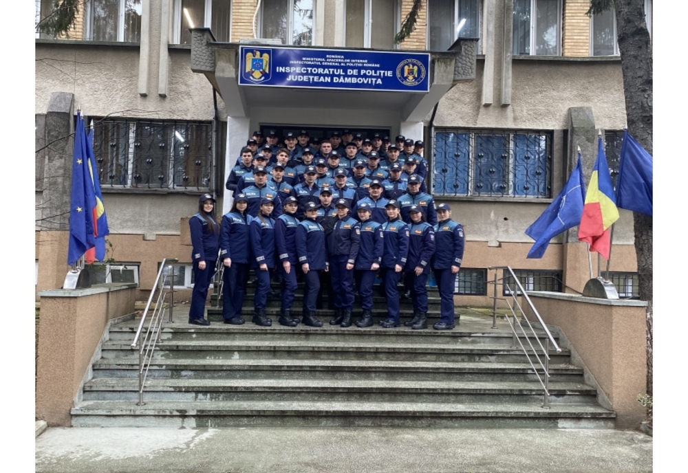 Forțe noi la IPJ Dâmbovița! Peste 50 de elevi au început practica