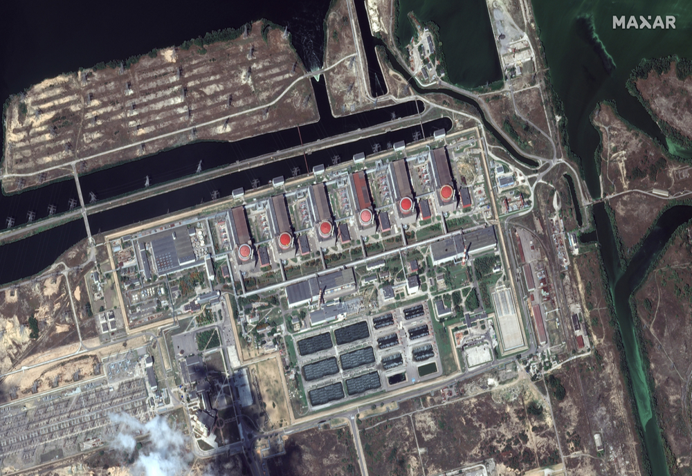 Atac cu rachete în Ucraina: Centrala nucleară Zaporojie, fără alimentare de la reţeaua electrică