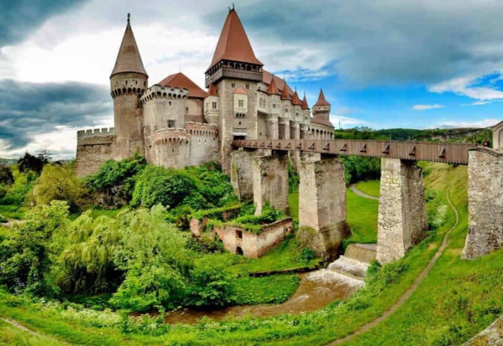 Castelul Corvinilor din Hunedoara are noi surprize pentru vizitatori