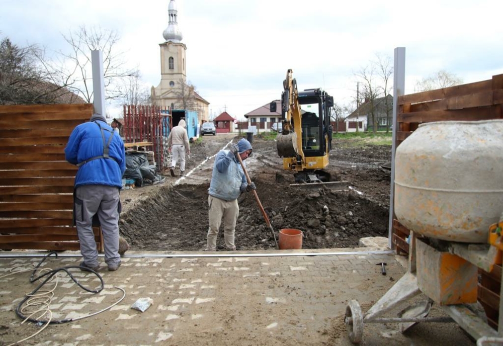 Construcția punctului muzeal de la Parța, pe ultima sută de metri