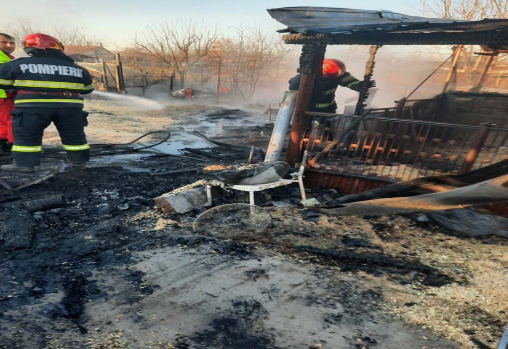 Incendiu într-o gospodărie din județul Arad