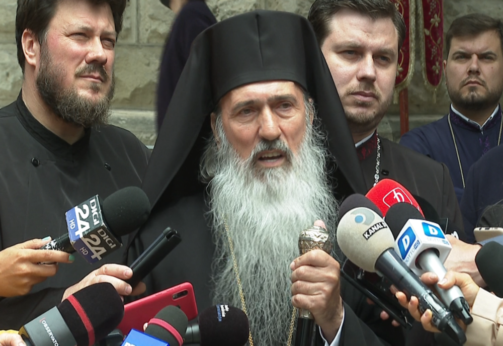 Scandal la vârful Bisericii Ortodoxe Române. Purtătorul de cuvânt al Patriarhie a lansat un atac extrem de dur la adresa Arhiepiscopului Tomisului