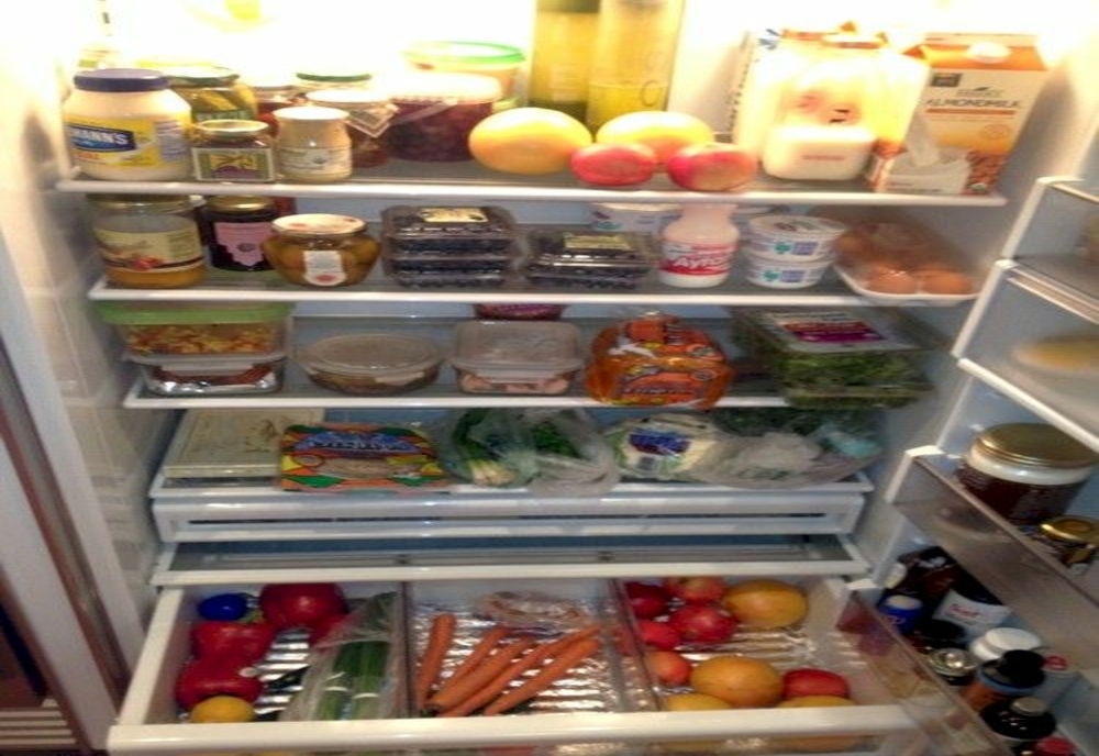 Cât timp putem păstra alimentele în frigider pentru a evita intoxicaţiile