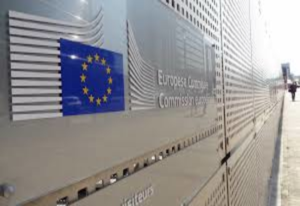 Comisia Europeană recomandă României să ia măsuri pentru a pune capăt deficitului bugetar excesiv până în 2024 şi să reducă ajutoarele pentru energie