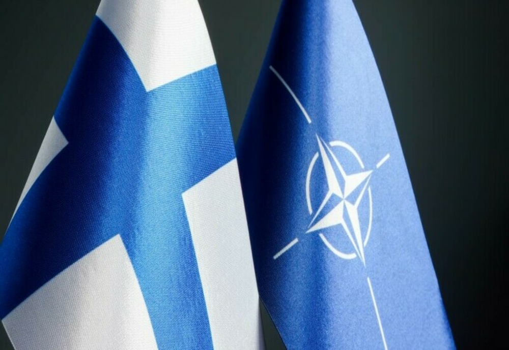 Finlanda a devenit membru NATO