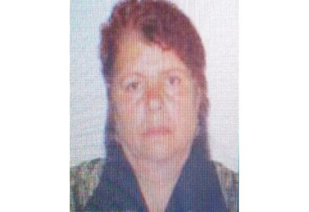 O femeie din Prahova, dispărută după ce a plecat la cules de urzici. Apelul Poliției