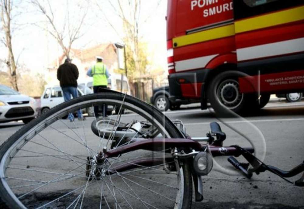 Biciclist accidentat mortal pe trecerea de pietoni