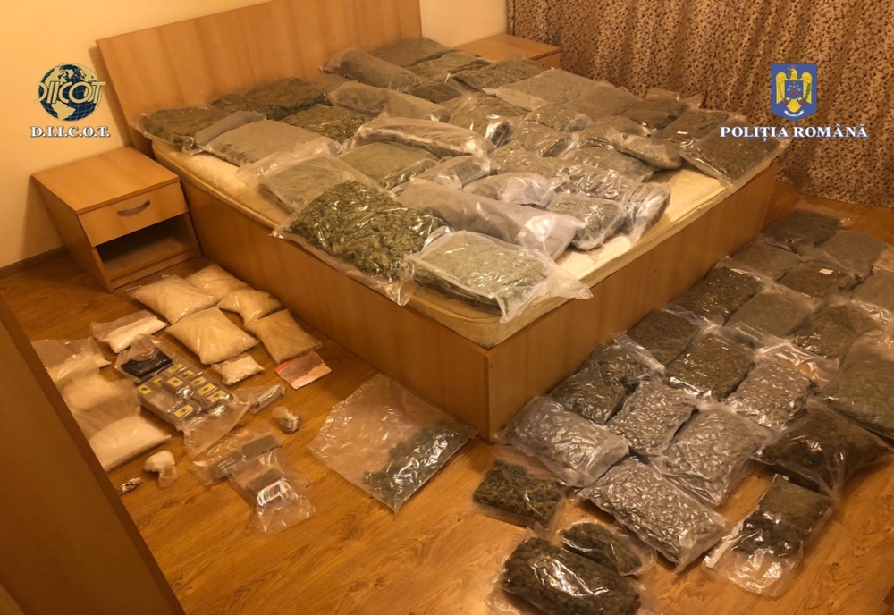 Percheziții în Bistrița-Năsăud și Cluj! Doi traficanți de droguri, reținuți de procurorii DIICOT din Bistrița-Năsăud