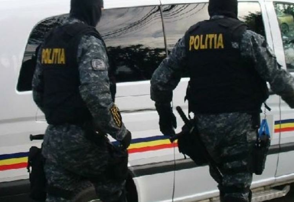 Rețea de trafic de droguri de mare risc, anihilată de DIICOT. Substanțele interzise ajungeau la consumatori din Reșița și Caransebeș