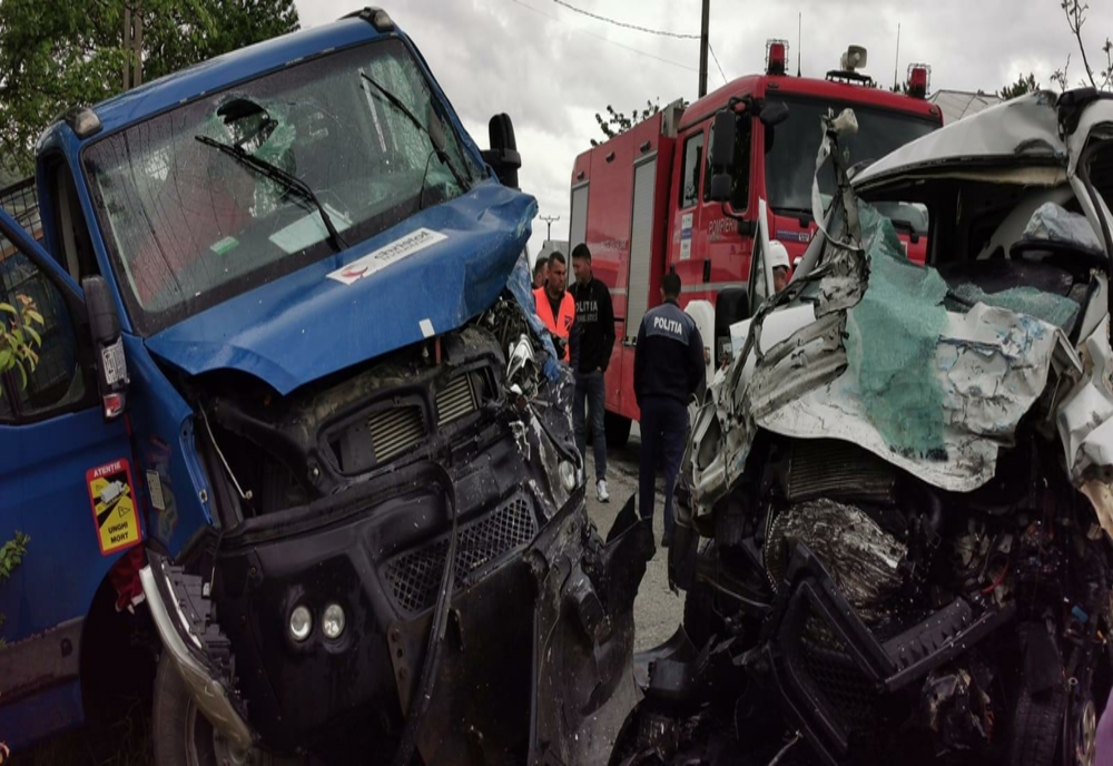 Accident rutier cu victime pe DN 6 B în Crușeț, Gorj: Traficul blocat și trei persoane transportate la spital
