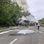 Cisternă în flăcări pe Centura București. O persoană a decedat