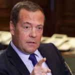 Fostul preşedinte rus Medvedev ameninţă din nou cu armele nucleare