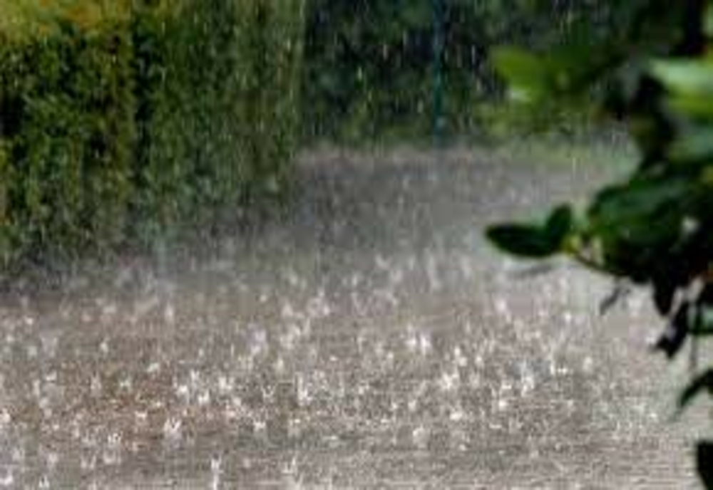 Cod galben de ploi și grindină în mai multe localităţi din Giurgiu