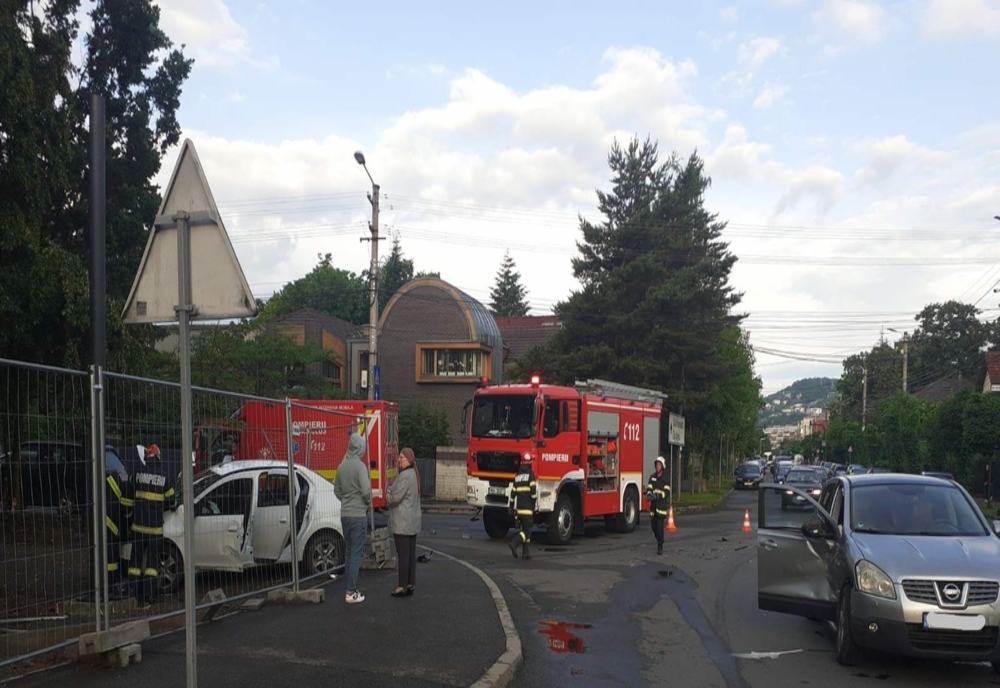 Ucrainean rănit într-un accident în Cluj-Napoca! Un şofer din Sălaj l-a lovit (FOTO)