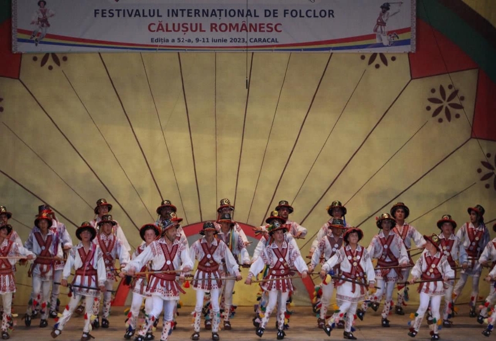 S-a tras cortina peste Festivalul Internațional de Folclor „Călușul Românesc”. Trofeul merge la Oporelu