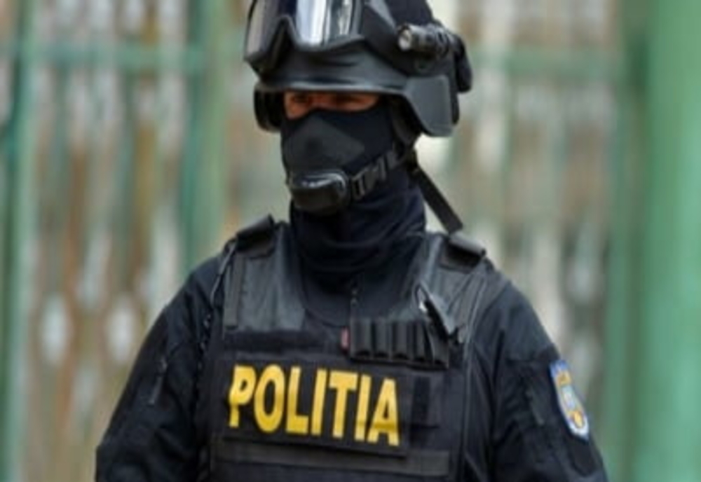 Cetăţean slovac prins în flagrant când încerca să vândă droguri în Craiova (VIDEO)