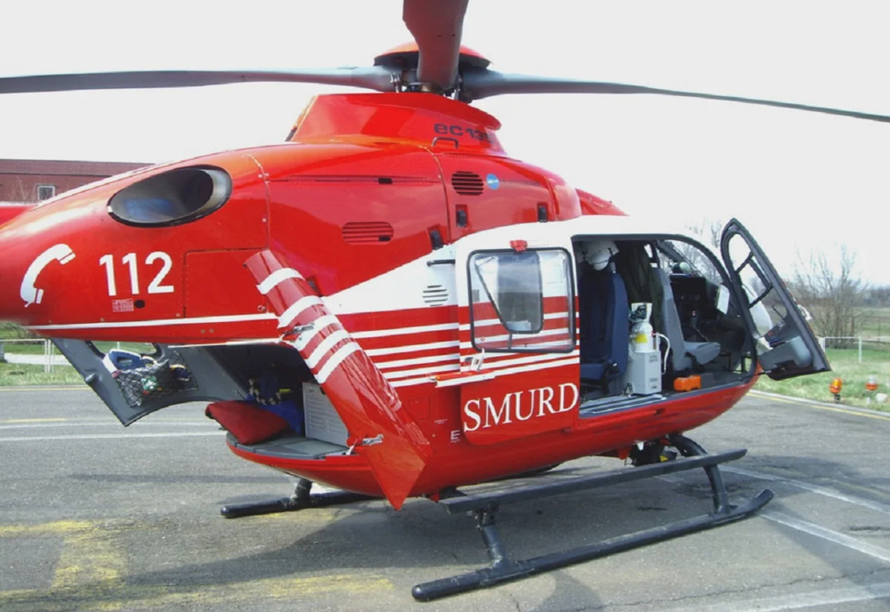 Prahova. Încă o fetiță de 12 ani, victimă în accidentul de la Fulga, transportată cu elicopterul la un spital din București