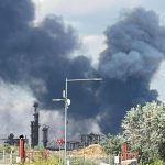 Explozie și incendiu la Petromidia – Fumul poate fi văzut de la mare distanță – VIDEO