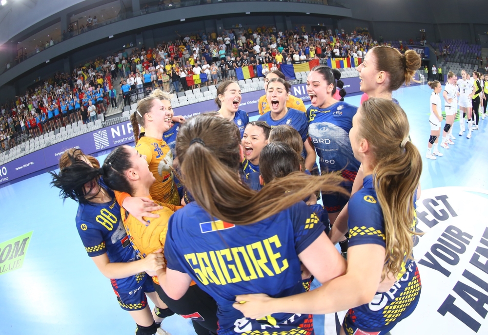 România s-a calificat în grupele principale ale Campionatului European de handbal feminin Under-19
