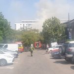 Un incendiu puternic a izbucnit în București! Două persoane sunt rănite