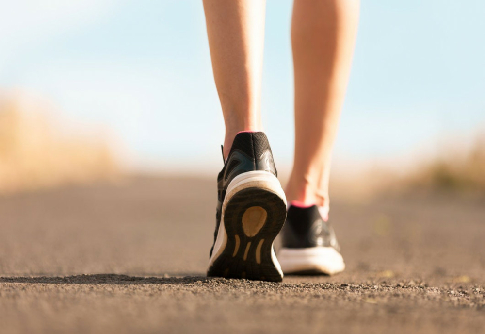 Pantofi scârțâitori: 4 sfaturi utile pentru a nu mai face zgomot în timpul mersului