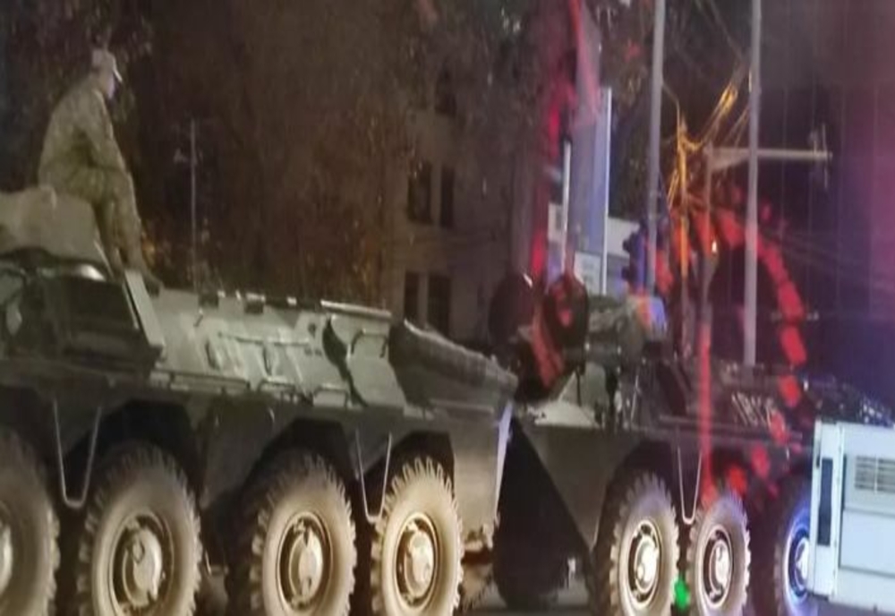 Accident grav, în Iași: un TAB al Armatei Române a făcut zob un autoturism condus de o femeie: o victimă, trafic blocat – FOTO