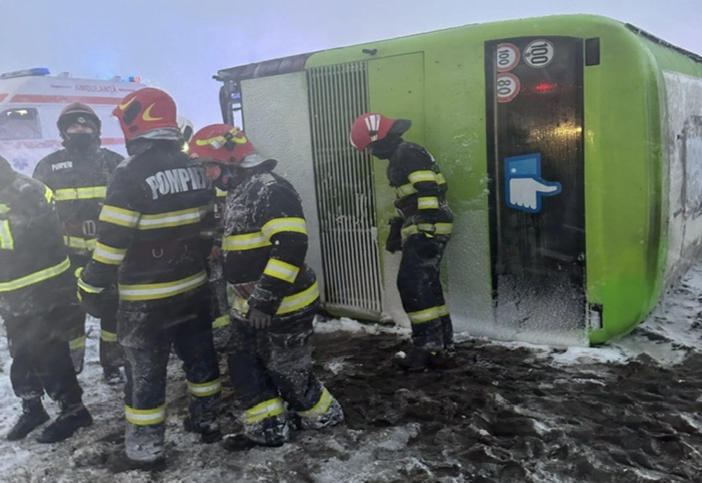 Autocar răsturnat în Ialomița – Plan roșu activat – 40 de persoane implicate