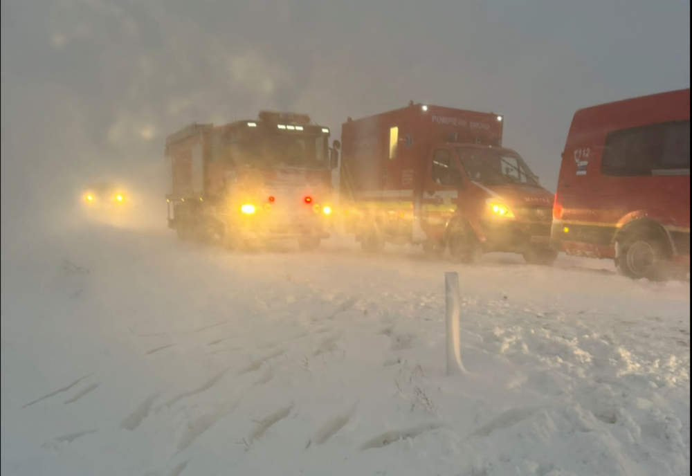 Peste 314.000 de români, fără curent electric după furtuna de zăpadă din weekend