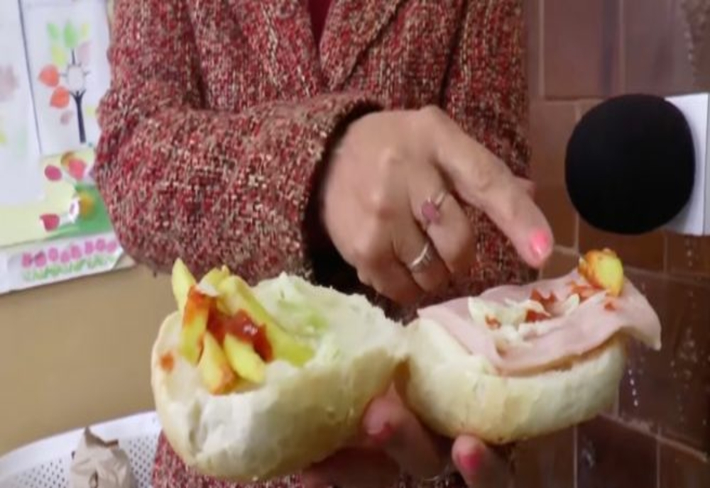 Fast-food în școli: elevii, hrăniți cu salam și cartofi prăjiți – FOTO