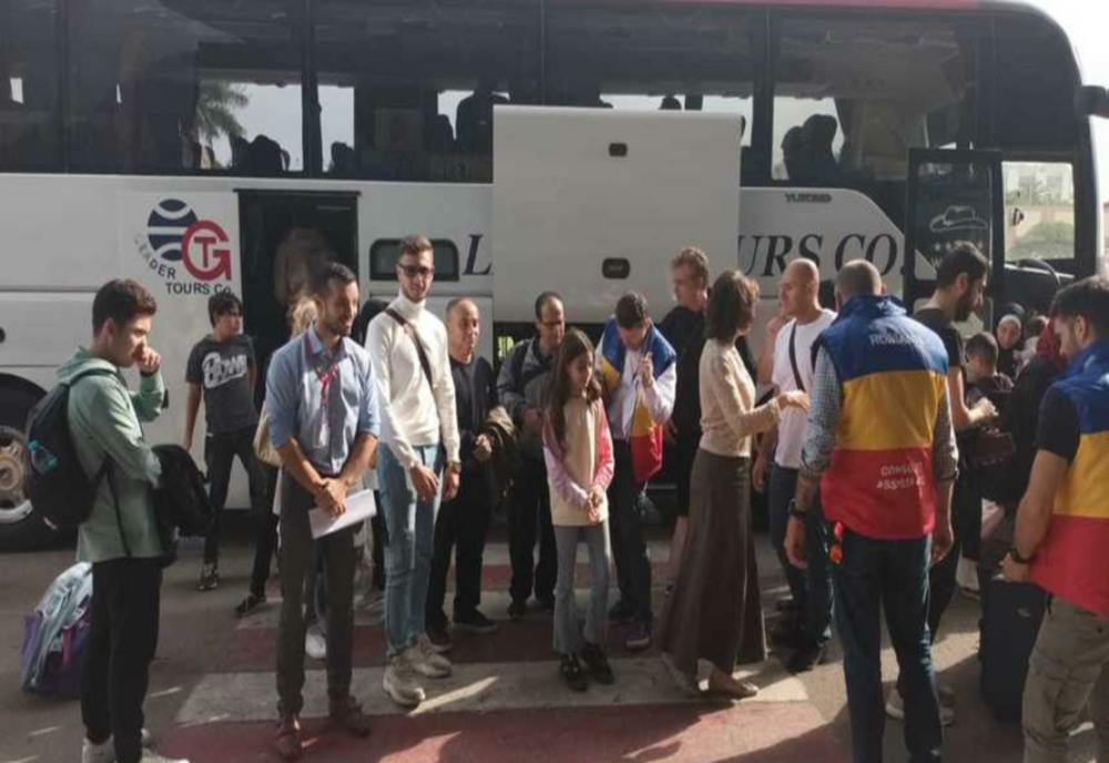 Încă 17 cetățeni români au fost evacuați din Gaza și au ajuns teferi în Egipt