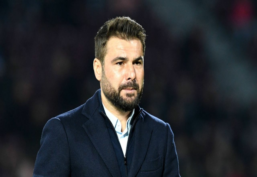 Clubul CFR Cluj a anunţat că a acceptat demisia antrenorului Adrian Mutu