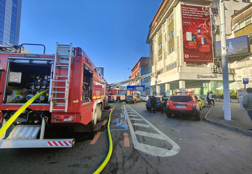 Incendiu la o bancă din Sibiu! 7 angajați s-au autoevacuat!