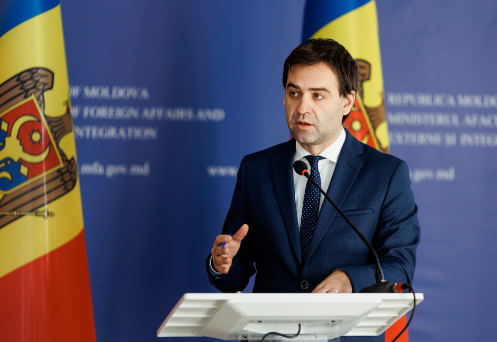 Ministrul de externe al Republicii Moldova, Nicu Popescu, şi-a anunţat demisia