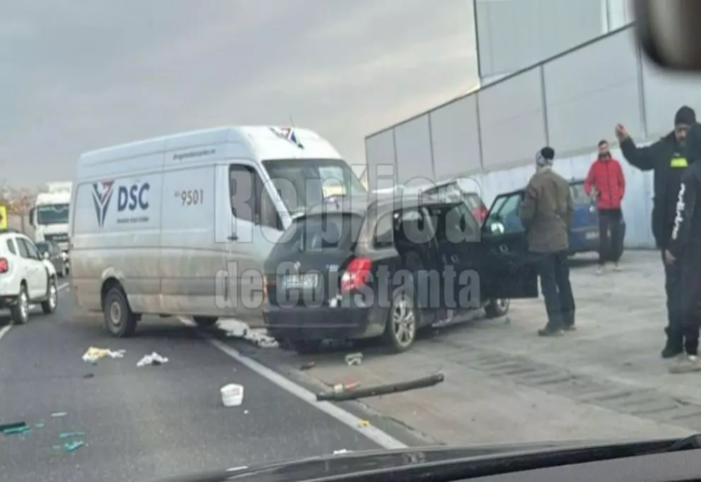 ACCIDENT MORTAL ÎN CONSTANȚA: UN BĂRBAT A DECEDAT, IAR DOUĂ PERSOANE AU FOST RĂNITE ÎN IMPACTUL DINTRE O MAȘINĂ ȘI O AUTOUTILITARĂ