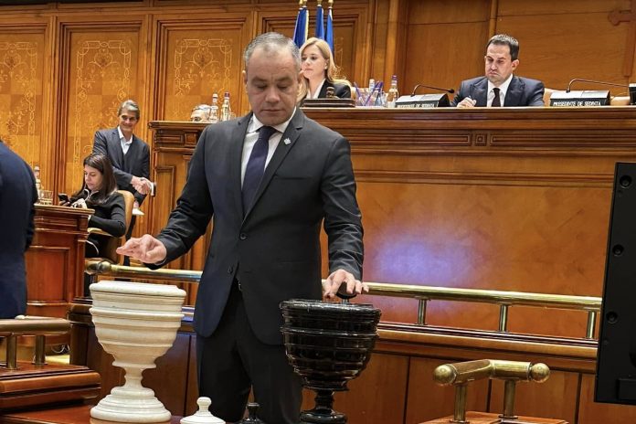 MARIAN VASILE (AUR) ACUZĂ „DEZMĂȚUL BUGETAR“ DIN ULTIMII 30 DE ANI: „E TIMPUL CA INTERESUL ROMÂNILOR SĂ FIE PUS PE PRIMUL LOC“