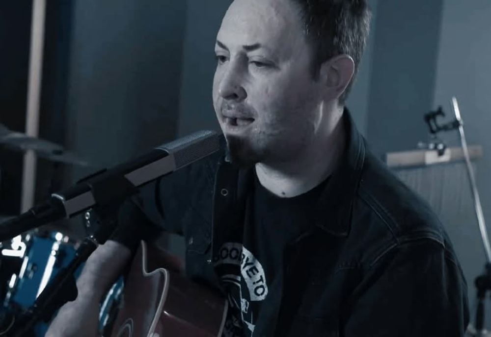 10 ANI DE COLECTIV. PRIMA APARIȚIE PUBLICĂ A LUI ANDREI GĂLUȚ, SINGURUL SUPRAVIEȚUITOR AL TRUPEI GOODBYE TO GRAVITY